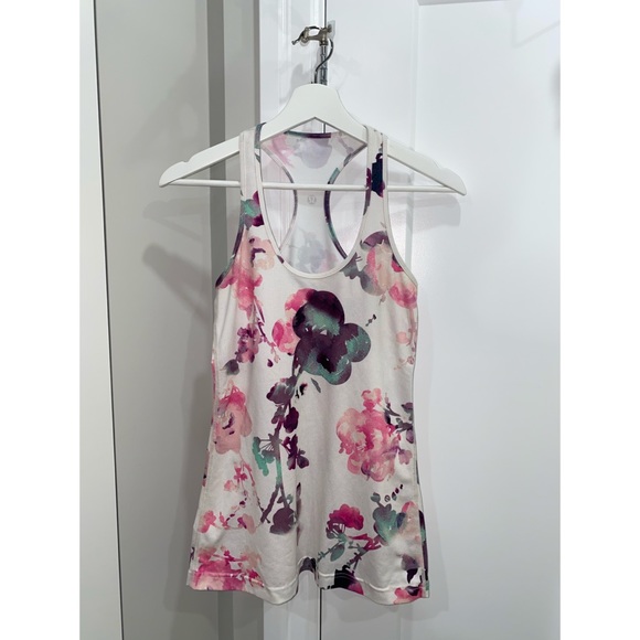 lululemon athletica Tops - 🌺 Lululemon Floral Tank